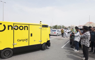 中国造无人车在中东引围观，新石器联合中东电商巨头加速规模化运营